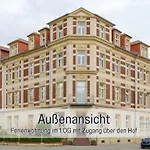 Benville Bv01 - Ideal Fuer 4-6 Personen - Wlan, Waschmaschine, Parkplatz - 2 Schlafzimmer - 1 Km Zum Bahnhof - Ruhige Lage Apartment *