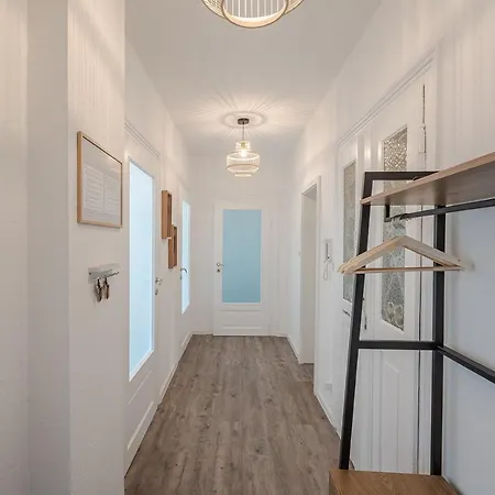 Apartment Benville - Free Parking - Nespresso Kaffee - Stylisch *