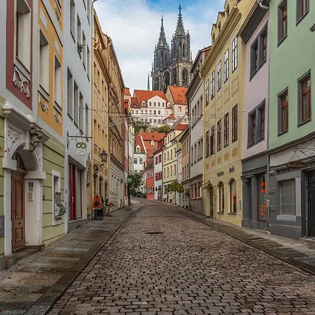 Benville - Free Parking - Nespresso Kaffee - Stylisch Apartment