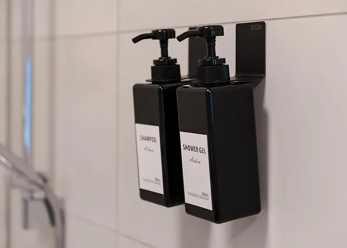 Benville Bv01 - Ideal Fuer 4-6 Personen - Wlan, Waschmaschine, Parkplatz - 2 Schlafzimmer - 1 Km Zum Bahnhof - Ruhige Lage Apartment