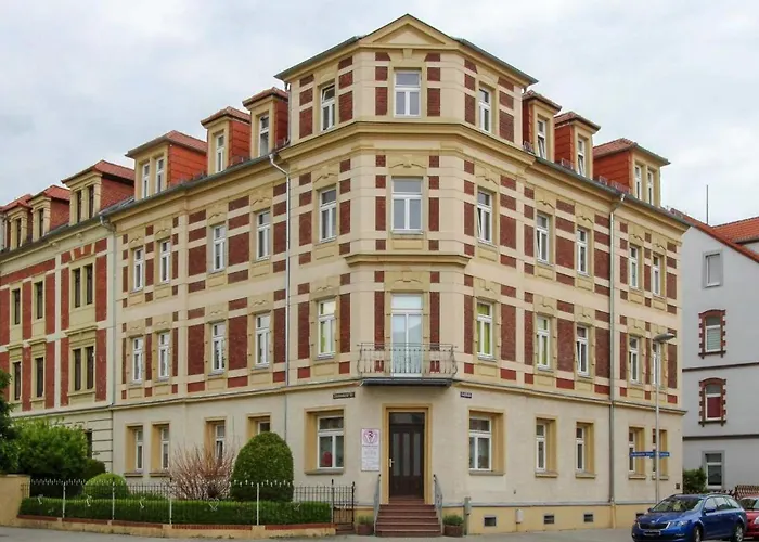 Benville Bv01 - Ideal Fuer 4-6 Personen - Wlan, Waschmaschine, Parkplatz - 2 Schlafzimmer - 1 Km Zum Bahnhof - Ruhige Lage * Meissen